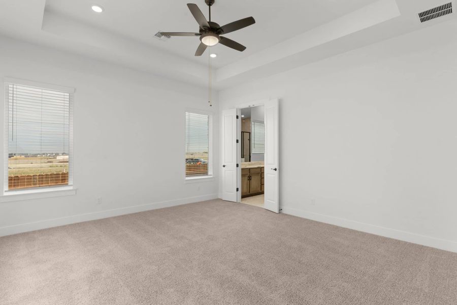 Spacious, unfurnished interior of a new home in The Grove at Blackhawk, Pflugerville (Image 27).