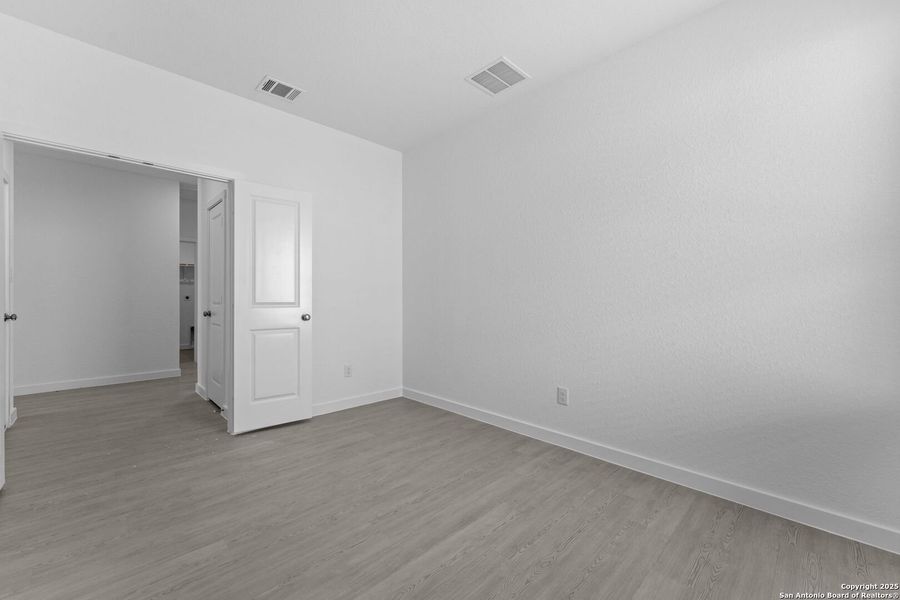 Spacious, unfurnished interior of a new home in Waterwheel: Coastline Collection, San Antonio (Image 23). Spacious, unfurnished interior of a new home in Waterwheel: Coastline Collection, San Antonio (Image 23).