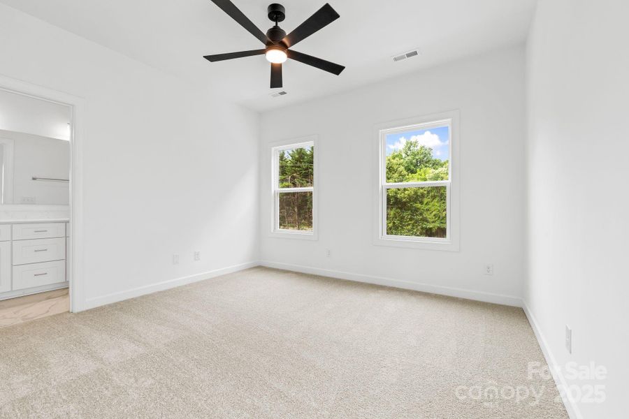 Spacious, unfurnished interior of a new home in , Charlotte (Image 27).