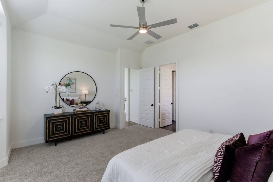 Furnished interior view inside a new home in Sienna Lakes, San Antonio (Image 38). Furnished interior view inside a new home in Sienna Lakes, San Antonio (Image 38).