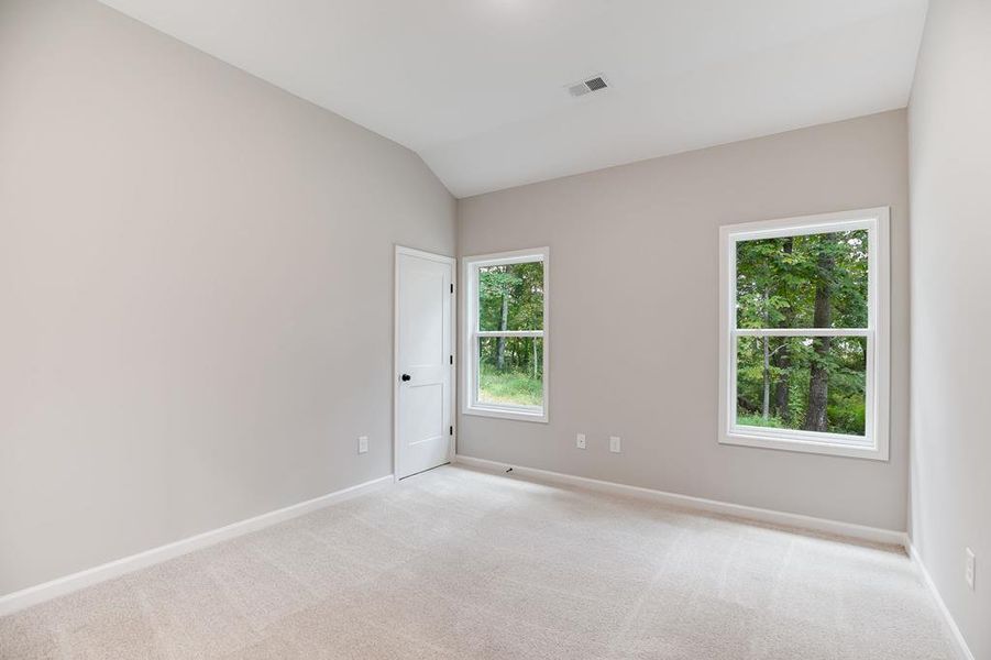 Spacious, unfurnished interior of a new home in LOVVORN ESTATES, Carrollton (Image 28).