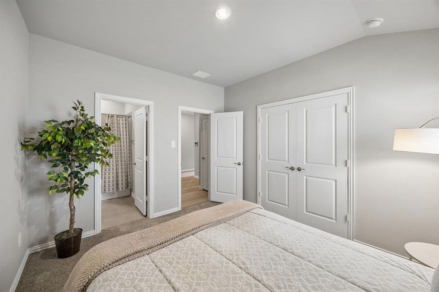 Guest Bedroom with Ensuite Bath