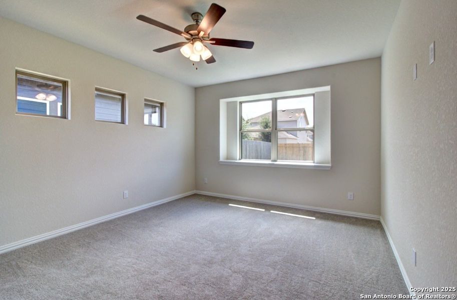 Spacious, unfurnished interior of a new home in Casinas at Gruene, New Braunfels (Image 9). Spacious, unfurnished interior of a new home in Casinas at Gruene, New Braunfels (Image 9).