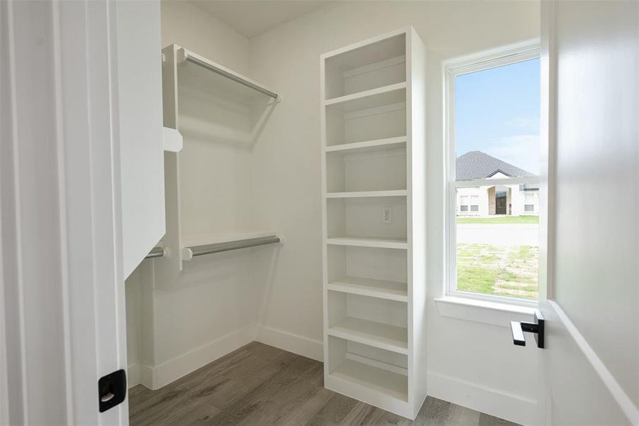 Image 34 of a home in .