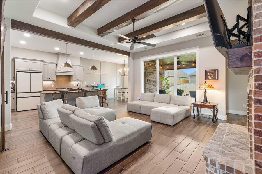 Furnished interior view inside a new home in , Bryan (Image 14).