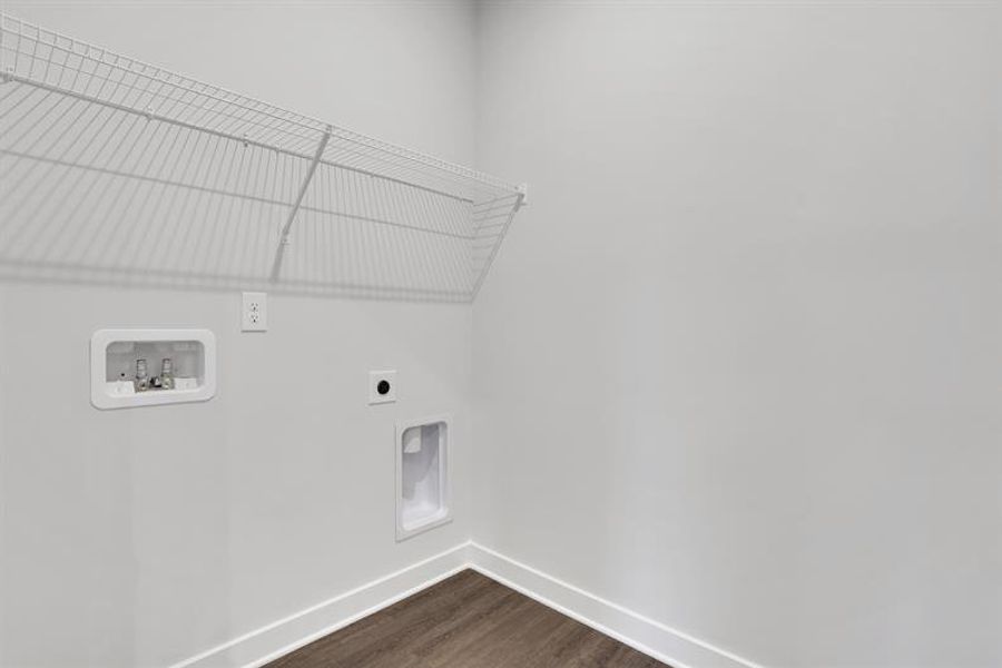 Spacious, unfurnished interior of a new home in Newberry 55+, McDonough (Image 22).