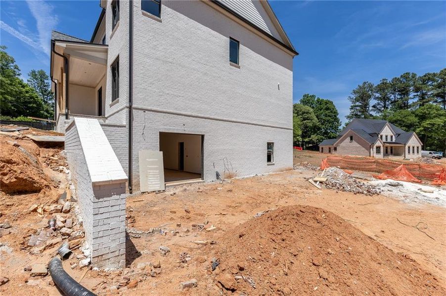 Image 47 of a home in .