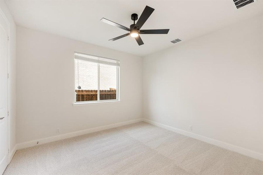 Spacious, unfurnished interior of a new home in Wildflower Ranch 60-65, Fort Worth (Image 25). Spacious, unfurnished interior of a new home in Wildflower Ranch 60-65, Fort Worth (Image 25).