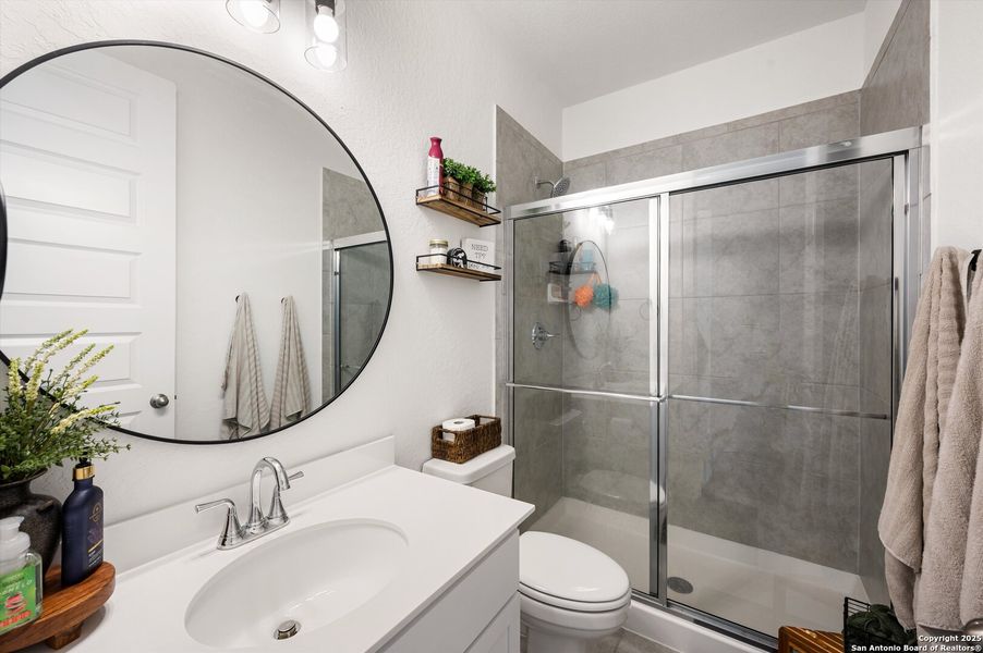 Furnished interior view inside a new home in Mesa Western, Cibolo (Image 26).