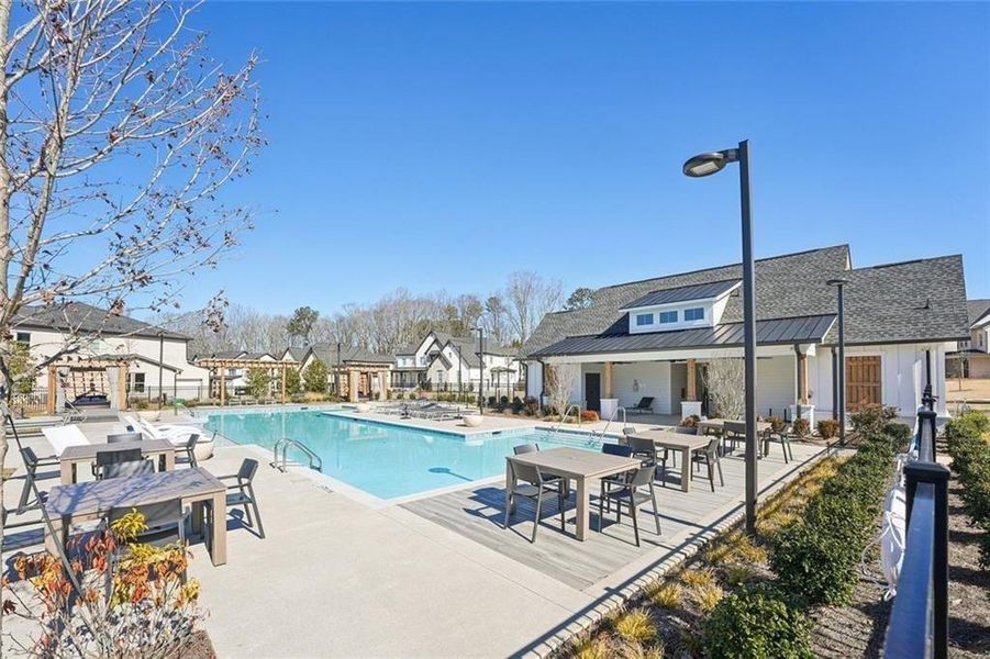 Community amenities in Sterling Pointe, Cumming (Image 87).