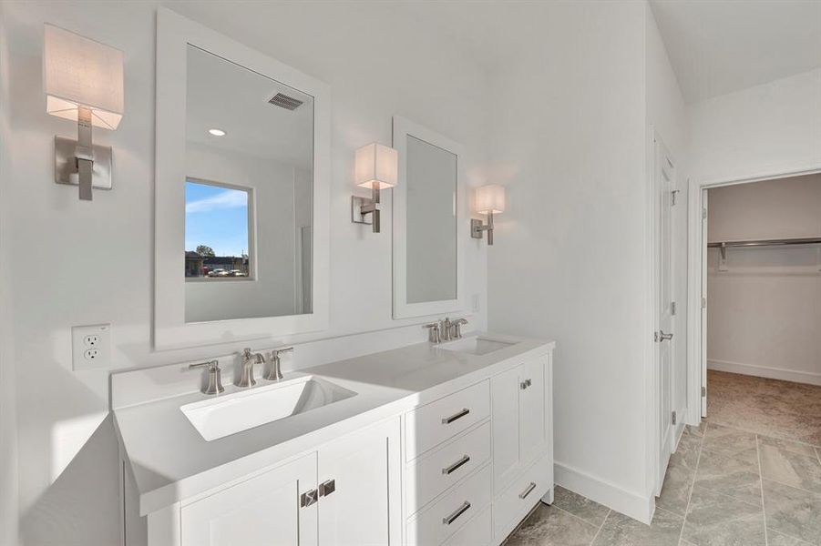 Furnished interior view inside a new home in Heritage Ranch, Sherman (Image 8).
