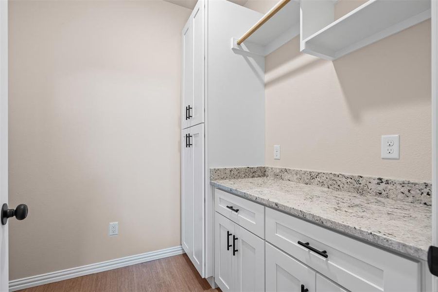 Furnished interior view inside a new home in , Mineral Wells (Image 5).