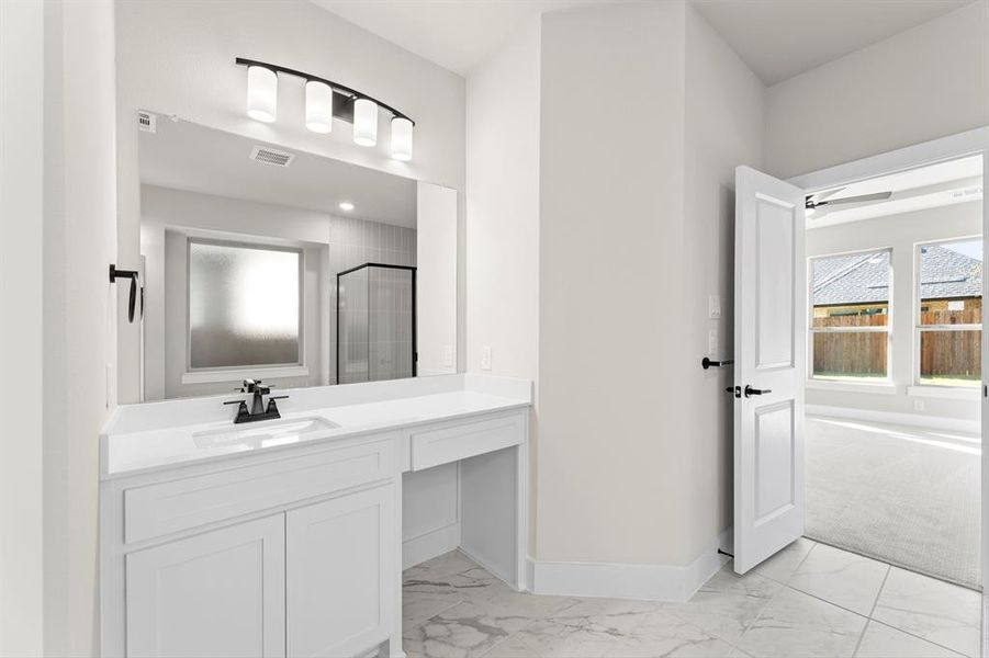 19. 2413 Haley - Bath (3) 19. 2413 Haley - Bath (3)