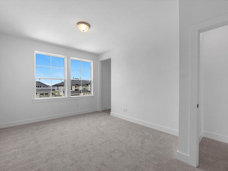 Spacious, unfurnished interior of a new home in Cross Creek Ranch 65′, Fulshear (Image 16). Spacious, unfurnished interior of a new home in Cross Creek Ranch 65′, Fulshear (Image 16).