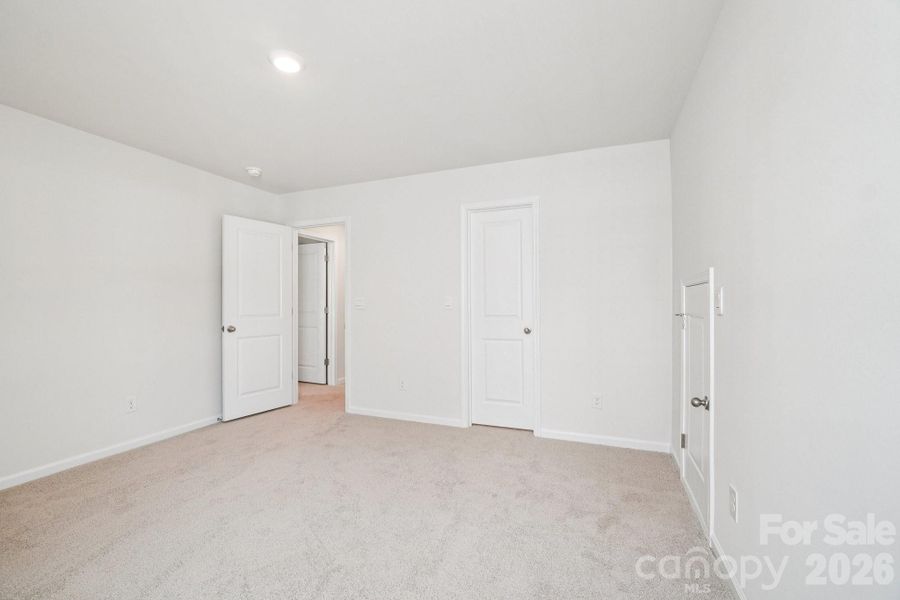 Spacious, unfurnished interior of a new home in Cline Village, Conover (Image 29).