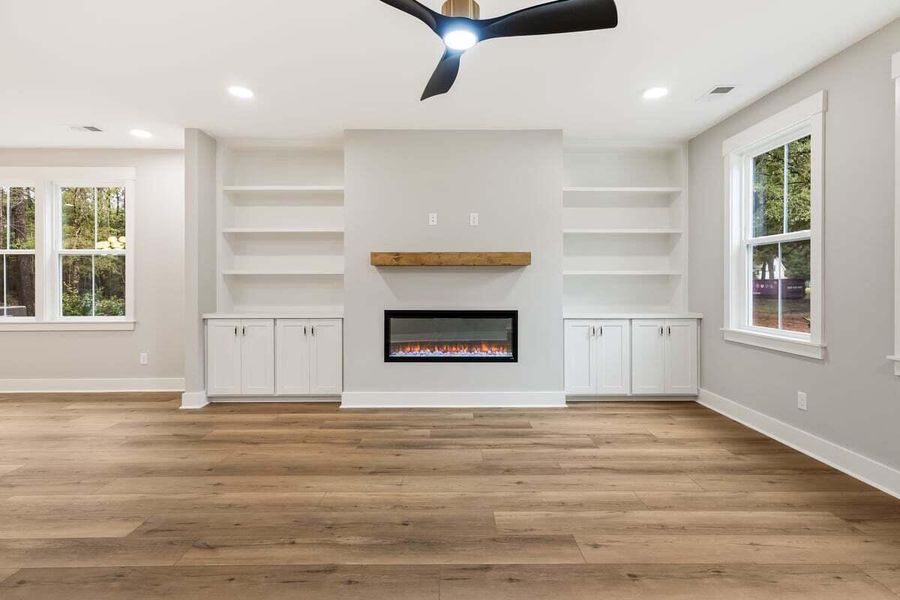 Spacious, unfurnished interior of a new home in , Ravenel (Image 23).