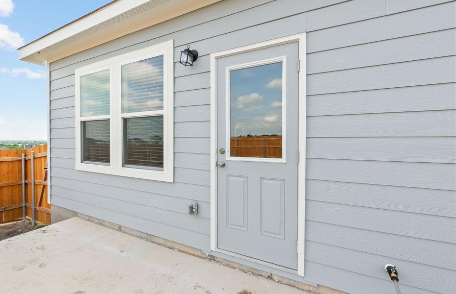Exterior details and patio area of a home in Skyview, Belton (Image 2). Exterior details and patio area of a home in Skyview, Belton (Image 2).