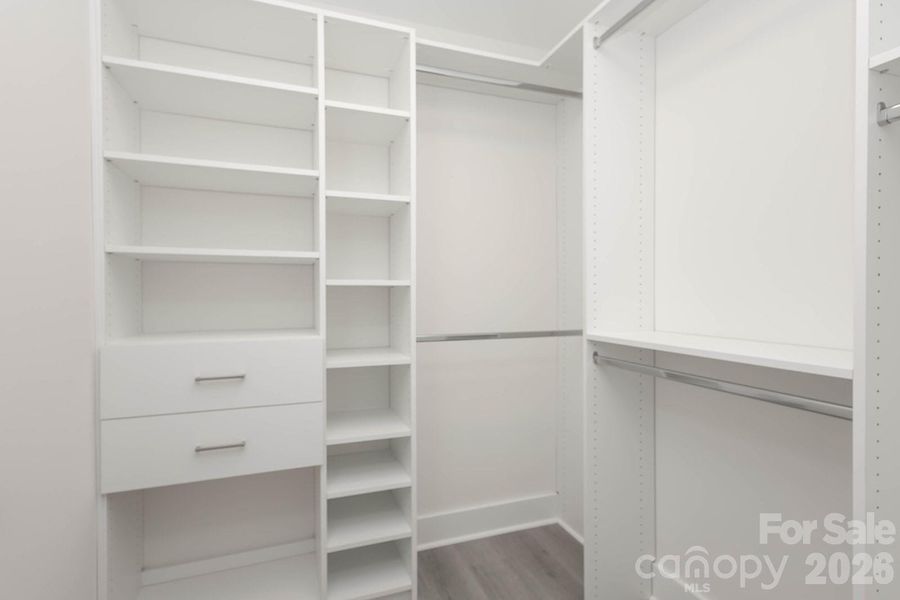 Image 31 of a home in .