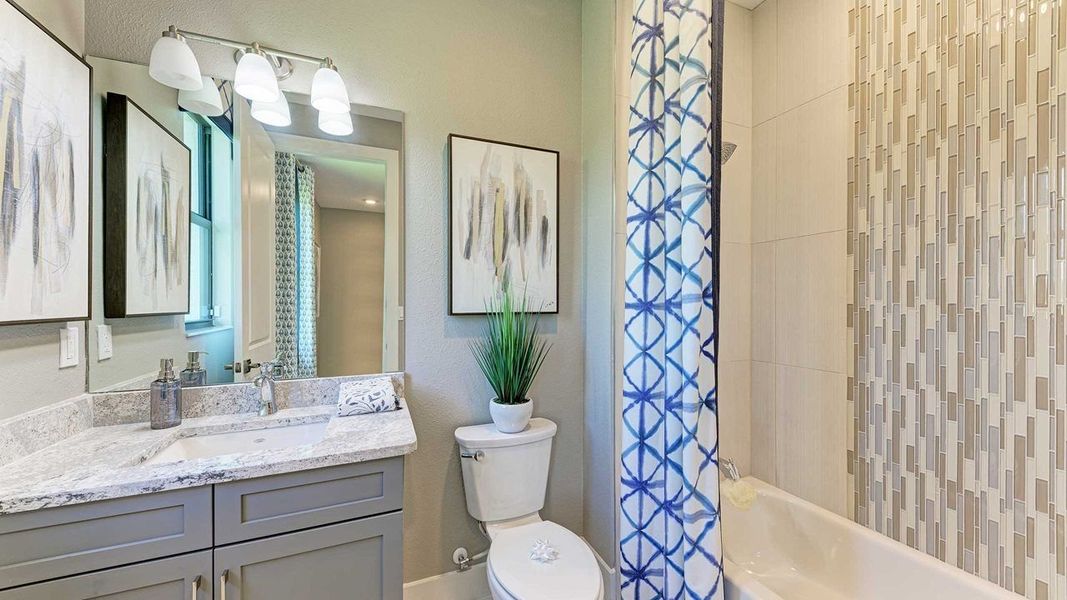 Secondary Bath - Model shown is without Bonus Room