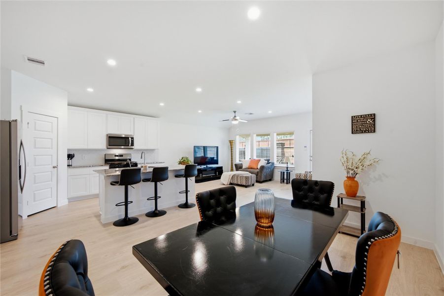 Furnished interior view inside a new home in Sorrento, Richmond (Image 11).