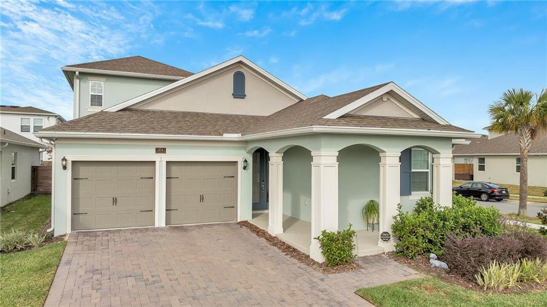 Anna Maria with bonus room and front porch