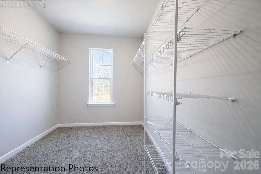 Spacious, unfurnished interior of a new home in , Charlotte (Image 11).