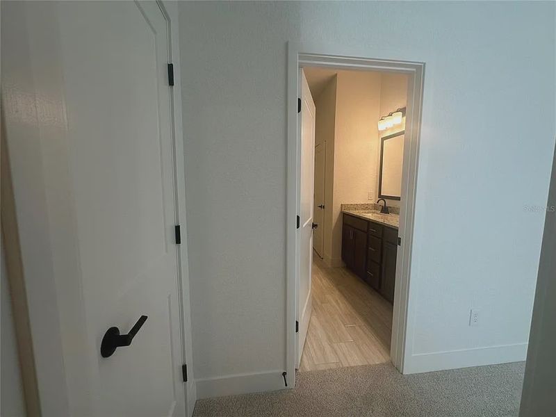 Spacious, unfurnished interior of a new home in Densan Park, Oxford (Image 13).