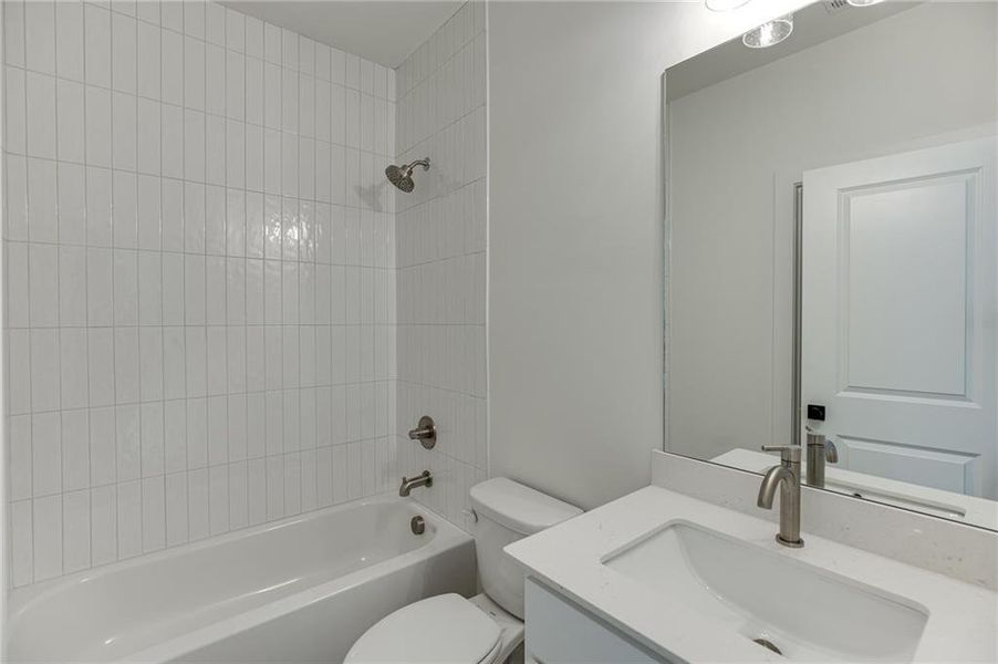 Furnished interior view inside a new home in , Buford (Image 7).