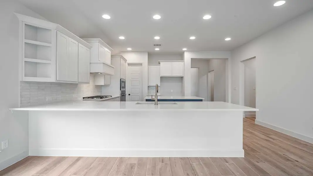 Furnished interior view inside a new home in Meraki, Forney (Image 7).