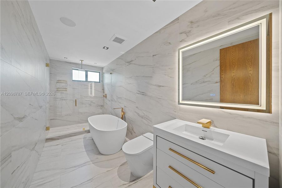 Furnished interior view inside a new home in , North Miami (Image 19).
