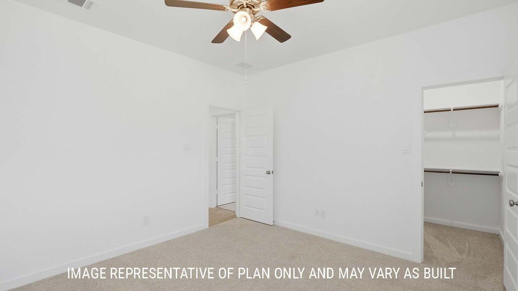 Spacious, unfurnished interior of a new home in The Woods, Lumberton (Image 24).