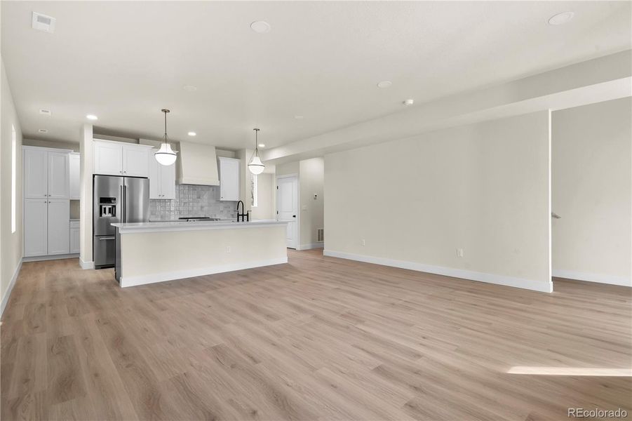 Spacious, unfurnished interior of a new home in , Colorado Springs (Image 24).
