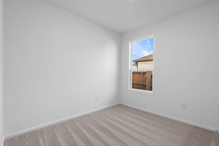 Spacious, unfurnished interior of a new home in Windcress, Baytown (Image 19).