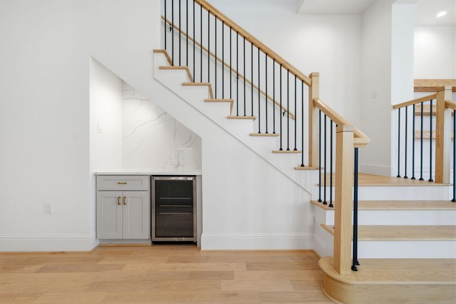 Spacious, unfurnished interior of a new home in , Houston (Image 23).