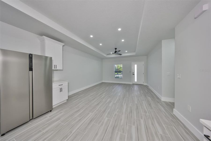 Spacious, unfurnished interior of a new home in , Tampa (Image 55). Spacious, unfurnished interior of a new home in , Tampa (Image 55).