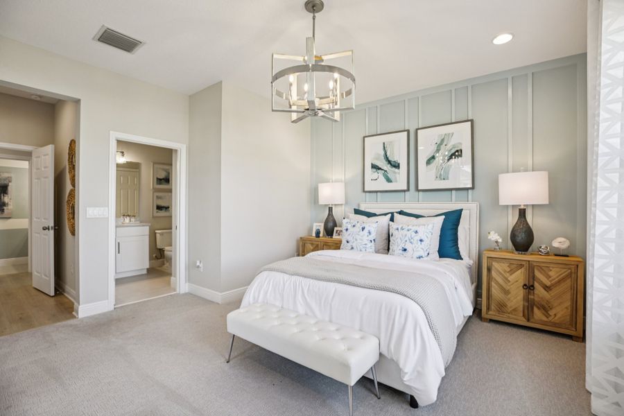 Representative furnished interior of a home built from the Palmer Executive by Risewell Homes in Bargrove Estates, Mount Dora (Image 29).