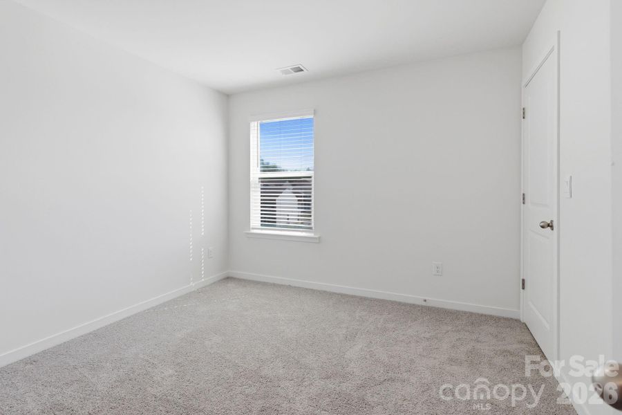 Spacious, unfurnished interior of a new home in Huffman Ridge, Hickory (Image 27).