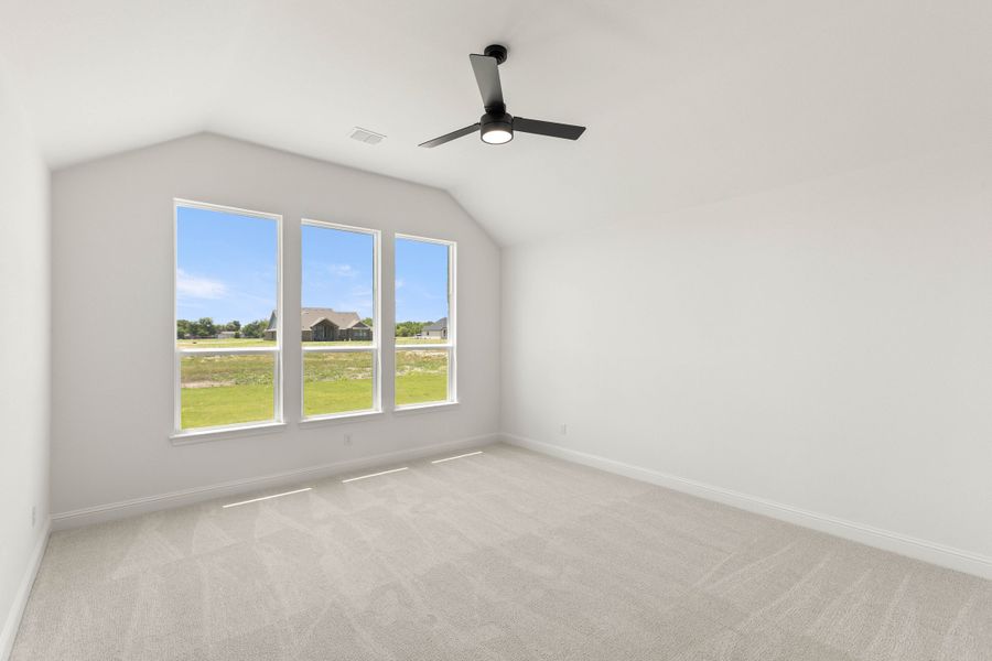 Spacious, unfurnished interior of a new home in Pecan Acres, Red Oak (Image 19). Spacious, unfurnished interior of a new home in Pecan Acres, Red Oak (Image 19).