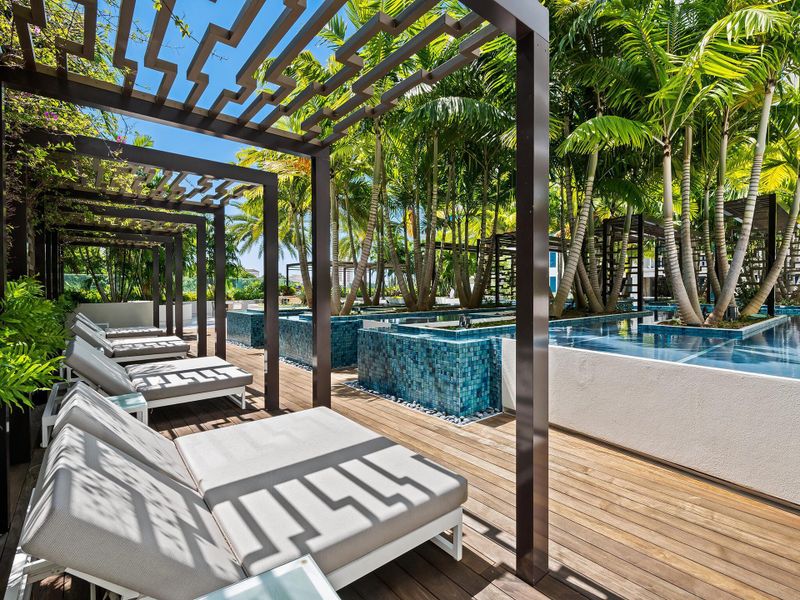 Community amenities in Alina Residences, Boca Raton (Image 43).