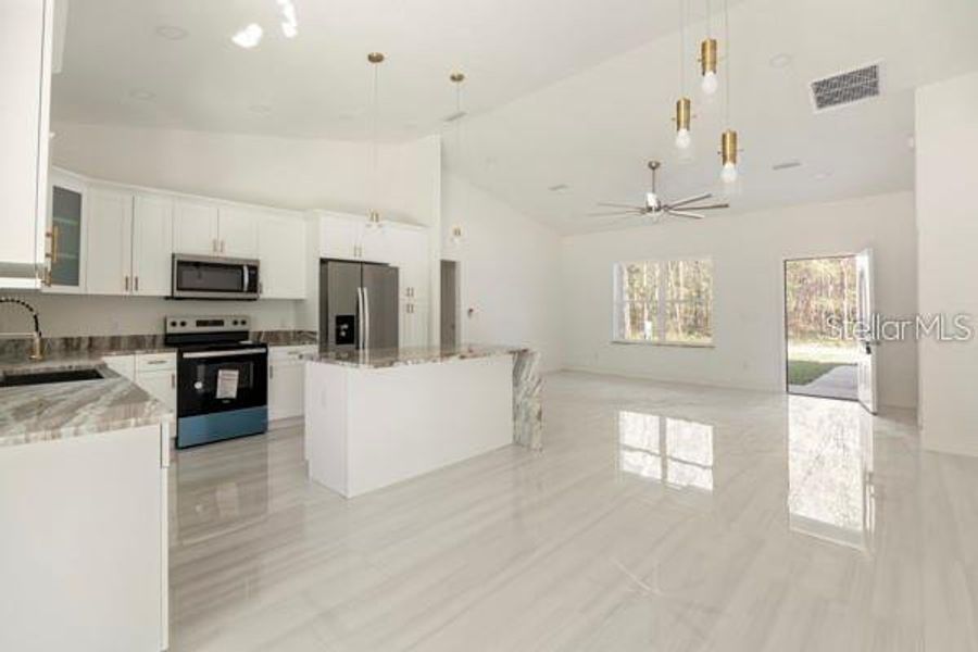 Furnished interior view inside a new home in , Ocala (Image 4).