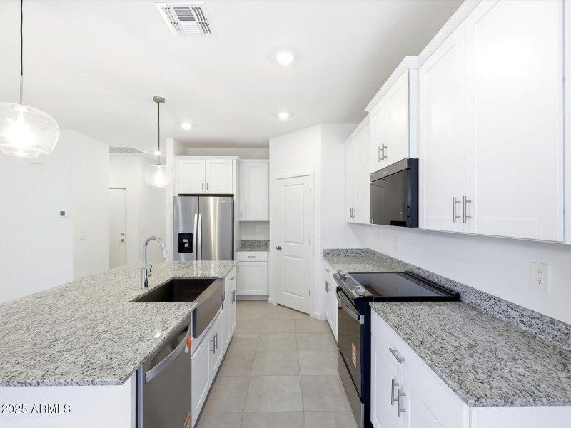 24602 W CHAMBERS Street 24602 W CHAMBERS Street