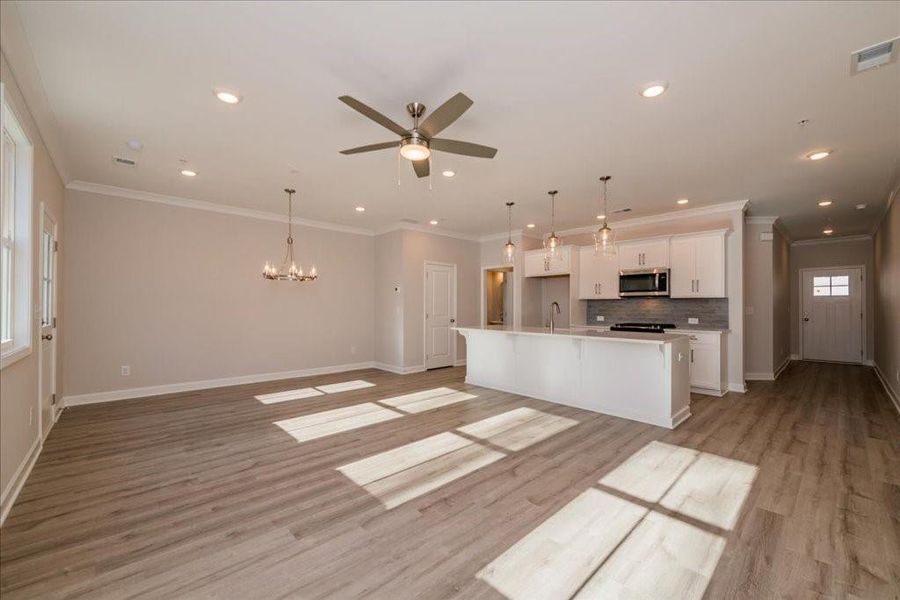 Spacious, unfurnished interior of a new home in Bluffs at Bells Ferry, Marietta (Image 22).