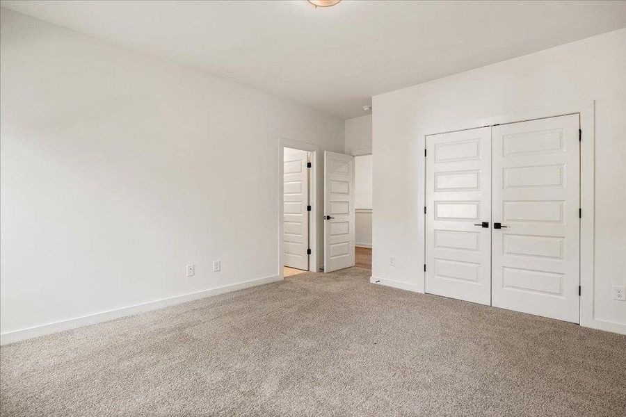 Spacious, unfurnished interior of a new home in , Gainesville (Image 34). Spacious, unfurnished interior of a new home in , Gainesville (Image 34).