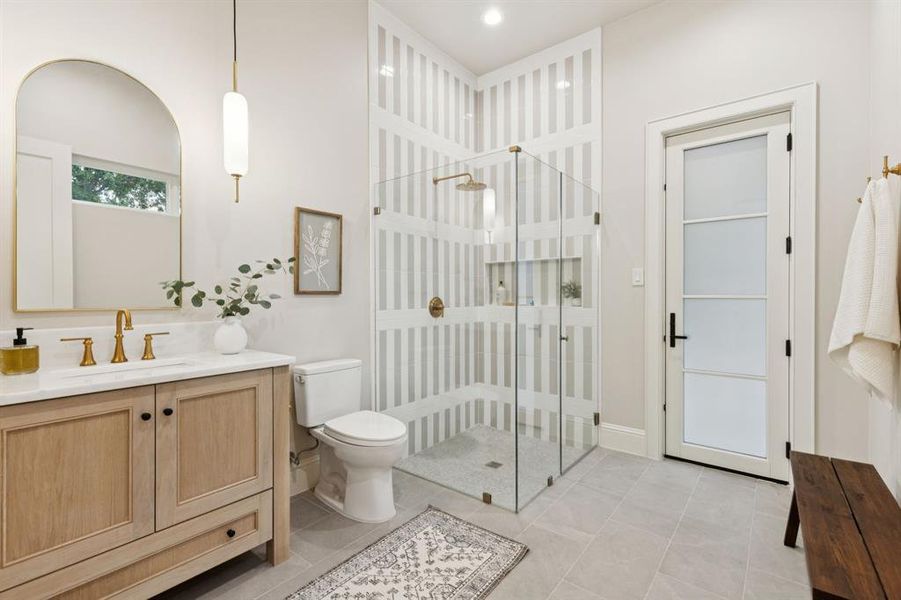 Furnished interior view inside a new home in , Dallas (Image 4). Furnished interior view inside a new home in , Dallas (Image 4).