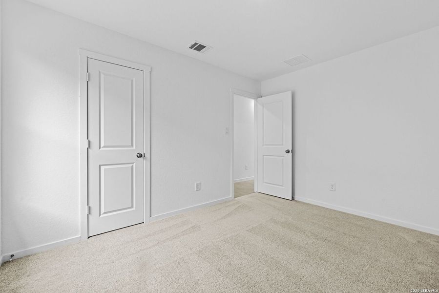 Spacious, unfurnished interior of a new home in Spring Grove, San Antonio (Image 9). Spacious, unfurnished interior of a new home in Spring Grove, San Antonio (Image 9).
