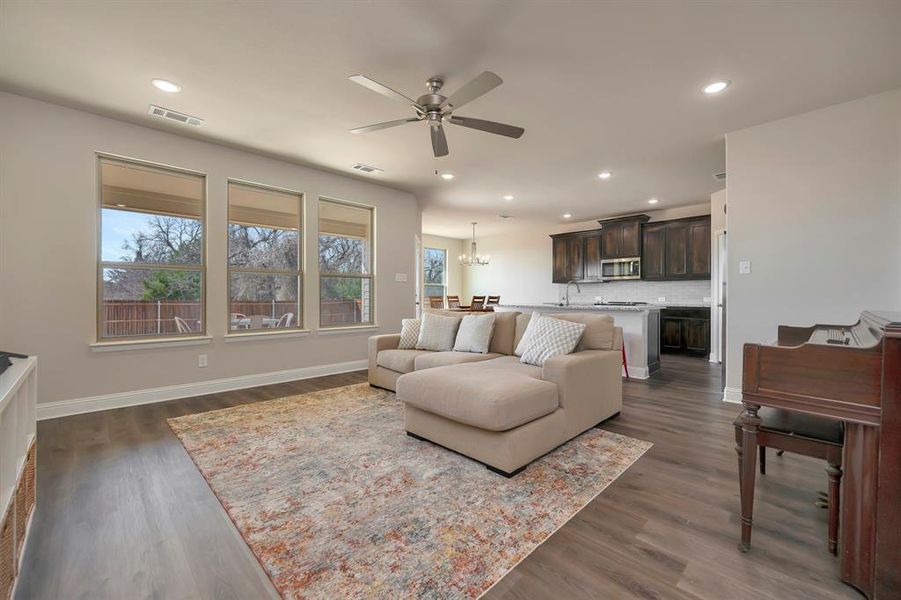 Furnished interior view inside a new home in Fair Oaks, Bridgeport (Image 13).