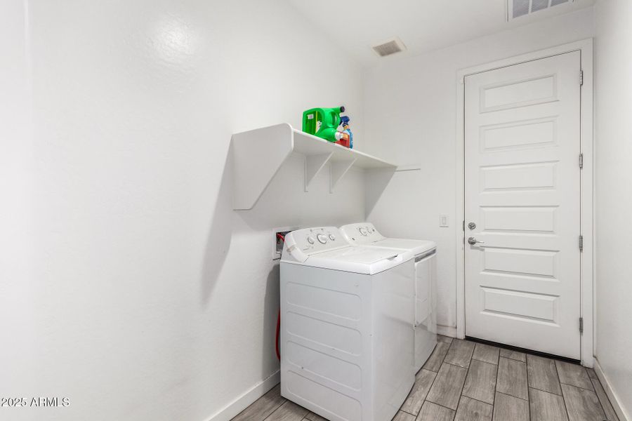 24 - Sells 24 - Sells