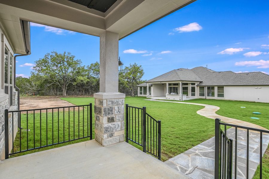 Exterior details of a home in Burnet Hilltop Estates, Cedar Park (Image 15).