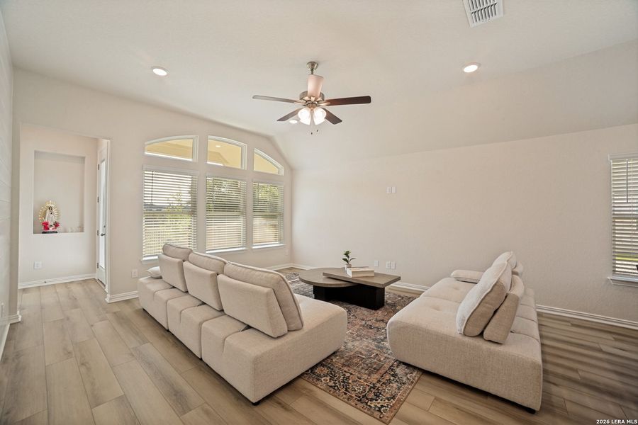 Furnished interior view inside a new home in Veranda, San Antonio (Image 17). Furnished interior view inside a new home in Veranda, San Antonio (Image 17).