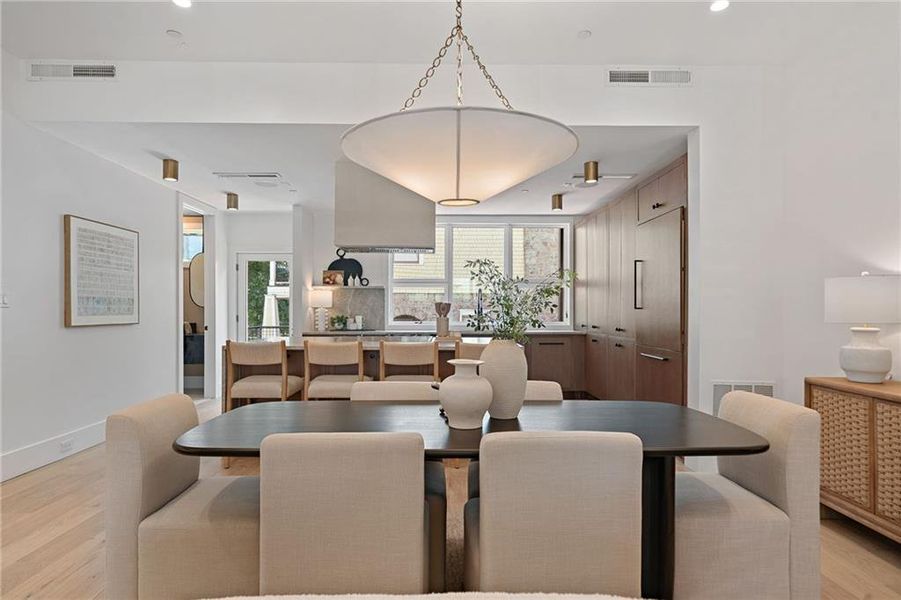 Furnished interior view inside a new home in , Atlanta (Image 30).